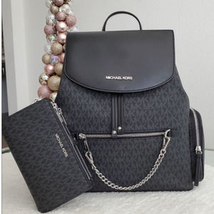 New Michael Kors Chain Backpack And Wallet Set